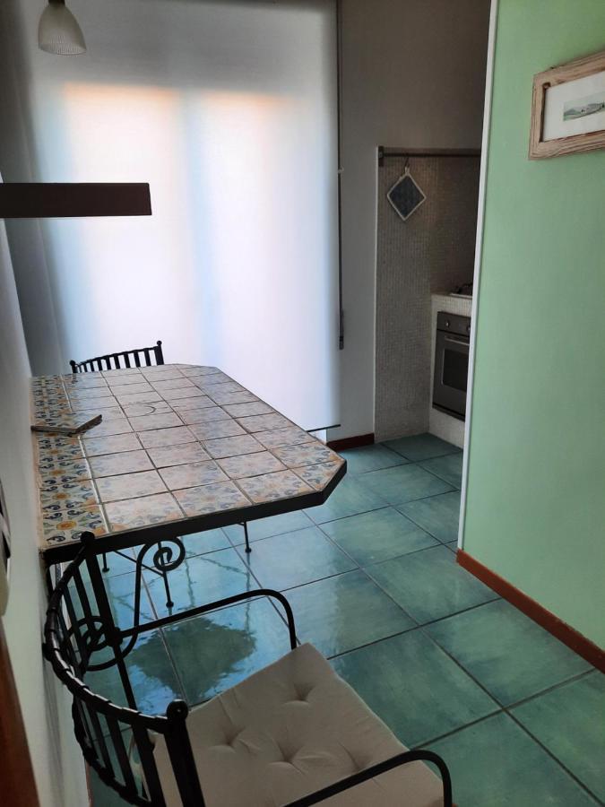 Mare Fuori Apartment Civitavecchia Exterior photo